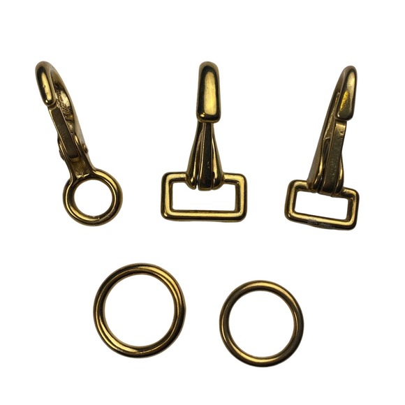 Other - Lot of 3 Swivel Snap Hooks and 2 O Rings Gold Tone Hardware Craft‎ Supply E14Q